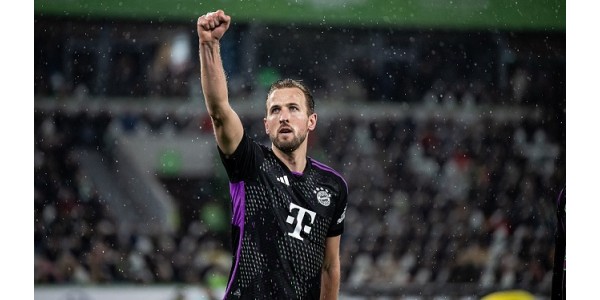 A transferência mais bem sucedida foi o FC Bayern München convidando Harry Kane para ingressar A transferência mais bem sucedida foi o FC Bayern München convidando Harry Kane para ingressar